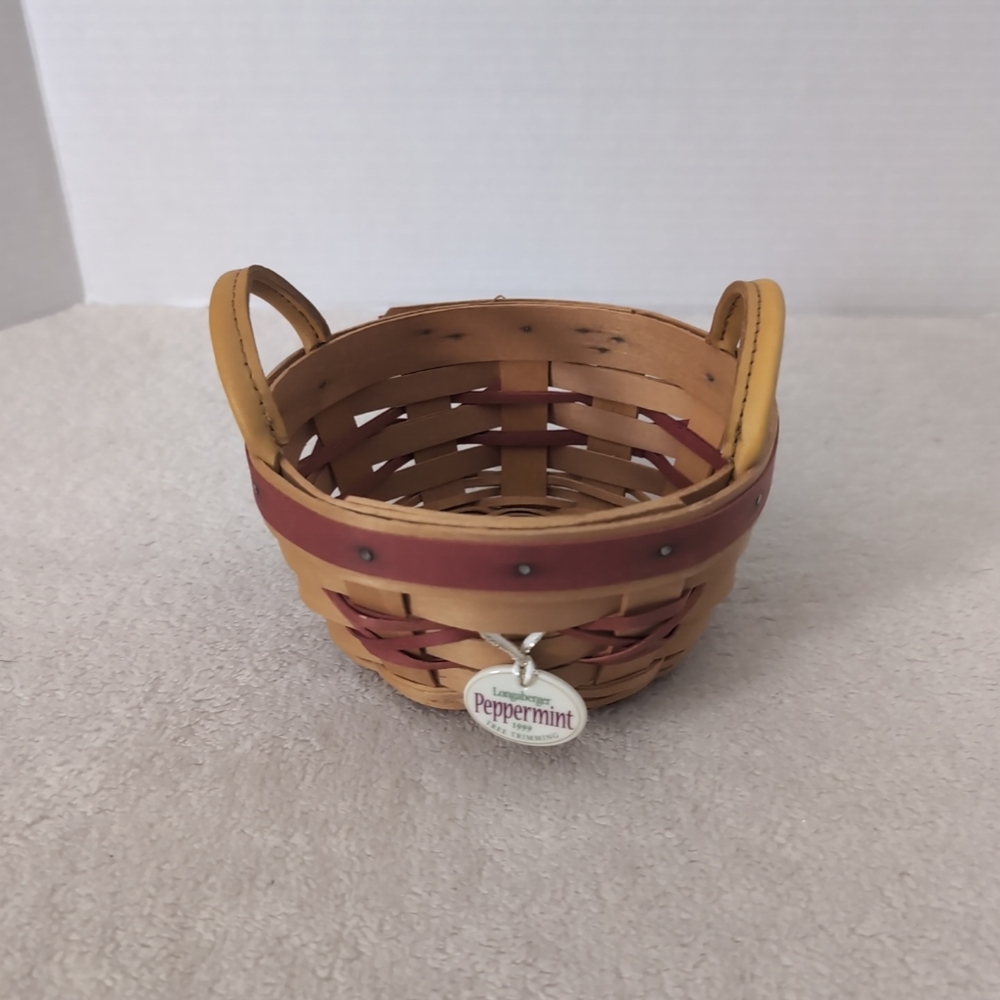 Longaberger Tree Trimming 1999 Red weave Peppermint Basket With Tie On